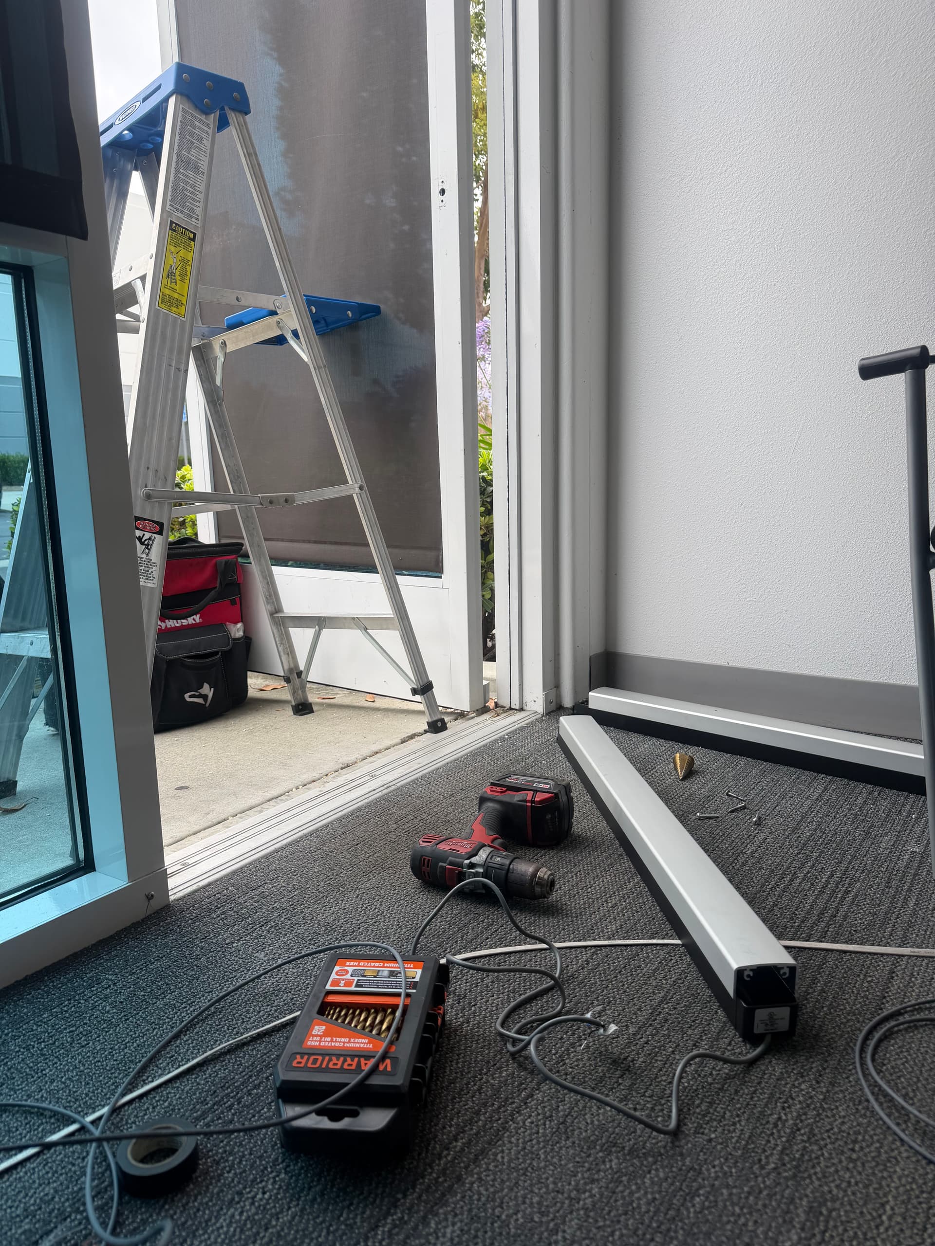 Access Control Installation Done Right at a Sliding Door Entry image